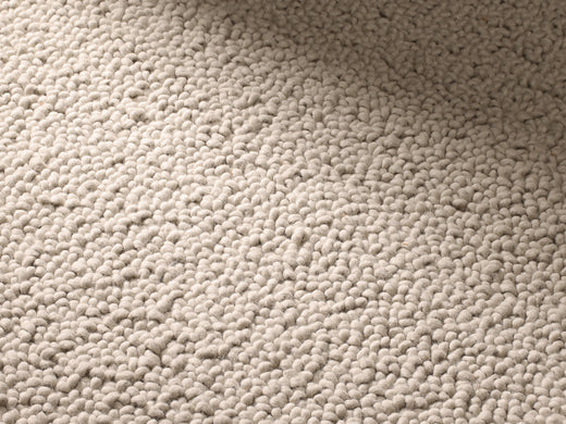 Ruckstuhl Wollteppich PIENO in 218 Dunkelbeige – Detail der Teppichstruktur