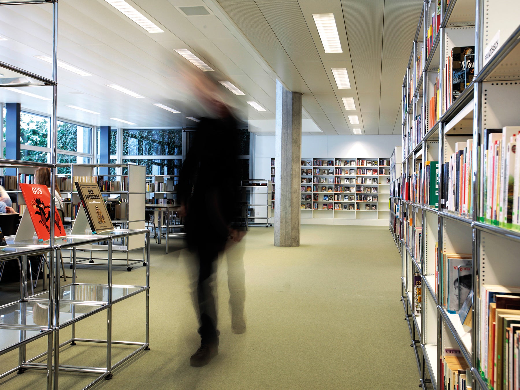 Media library of the Neue Kantonsschule Aarau