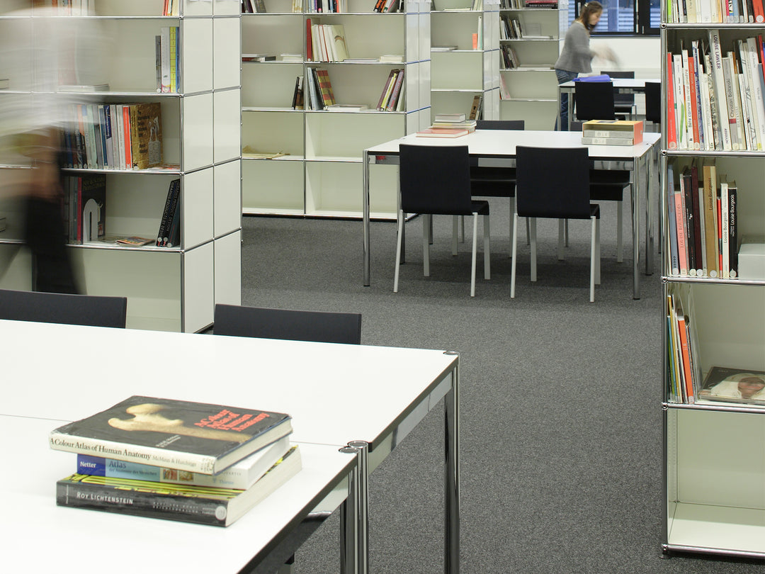 CH Lausanne ECAL Rollerwool 600 stein Bibliothek mit Ruckstuhl Rollerwool