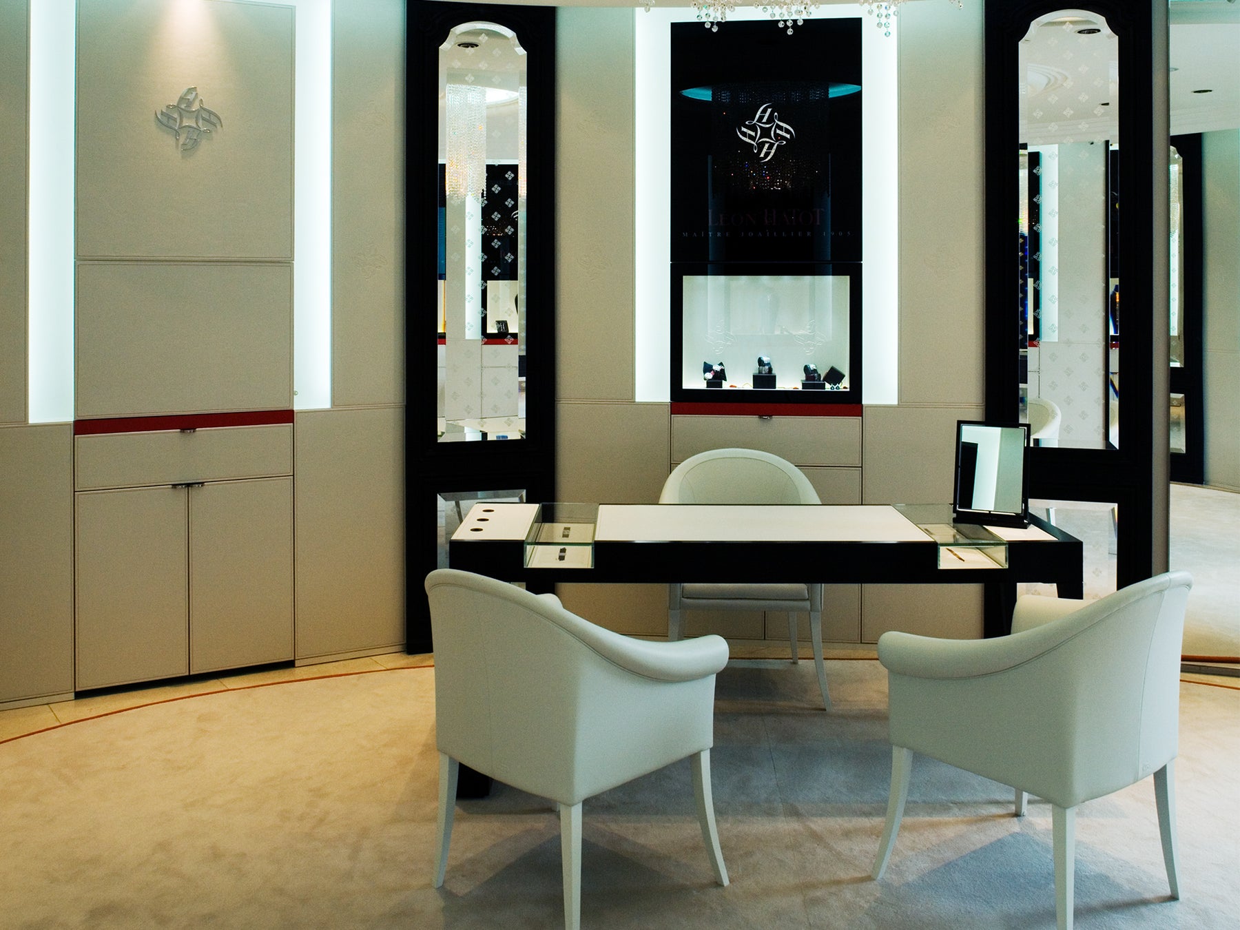 Boutique Leon Hatot Vendôme