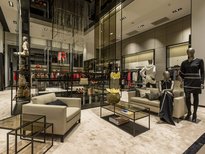 FR Paris Hugo Boss Hampton 20400 Spezial Hauptansicht mit Ruckstuhl Hampton