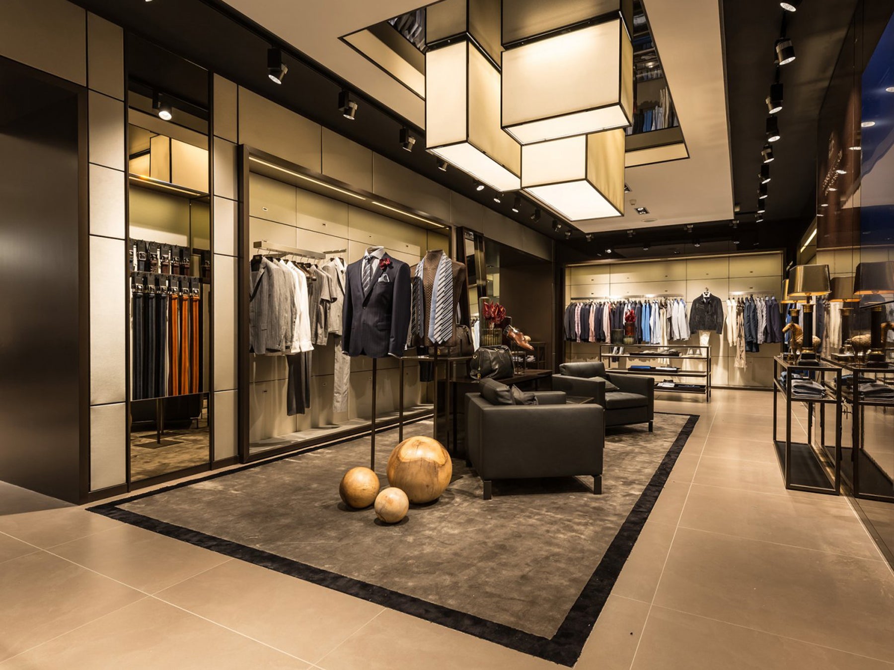 BOSS Store Paris