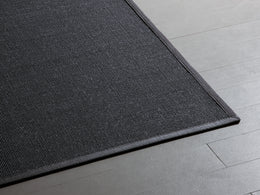 Ruckstuhl Einfassung Leinenband in 70006 Tiefschwarz am Teppich JAIPUR