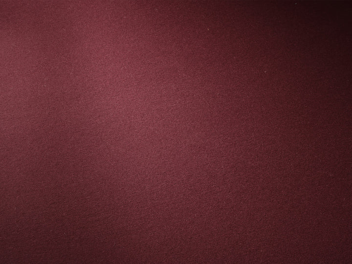 Ruckstuhl Teppich Filz Feltro Color 10252 aubergine Produktansicht