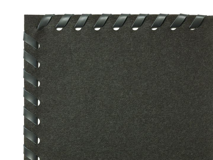 Ruckstuhl Teppich Filz Feltro Color 70036 anthrazit meliert Domus Detailaufnahme