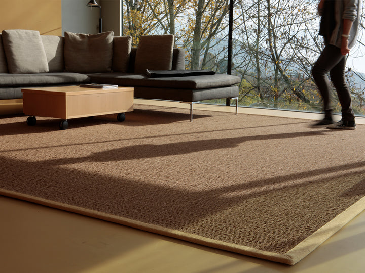 Ruckstuhl Teppich Kokos Calicut 249 natur Wohnzimmer Fenster