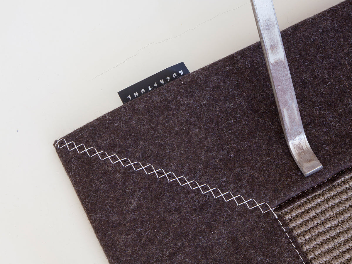 Ruckstuhl Kokosteppich CALICUT in 658 Granit – Makrodetail der Teppichoberfläche