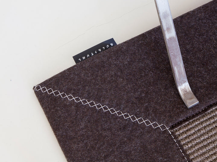 Ruckstuhl Teppich Kokos Calicut 658 granit Karakul Makroaufnahme