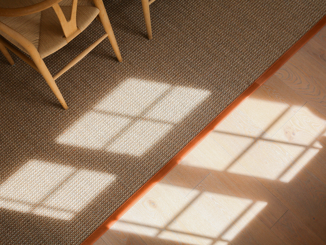 Ruckstuhl Teppich Sisal Flow 10305 lachs Lederband 10215 terracotta DK 5