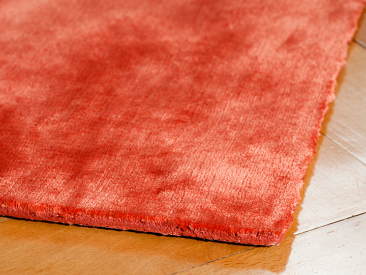 Ruckstuhl Teppich Viskose Madison 10242 koralle Handmade Detailaufnahme