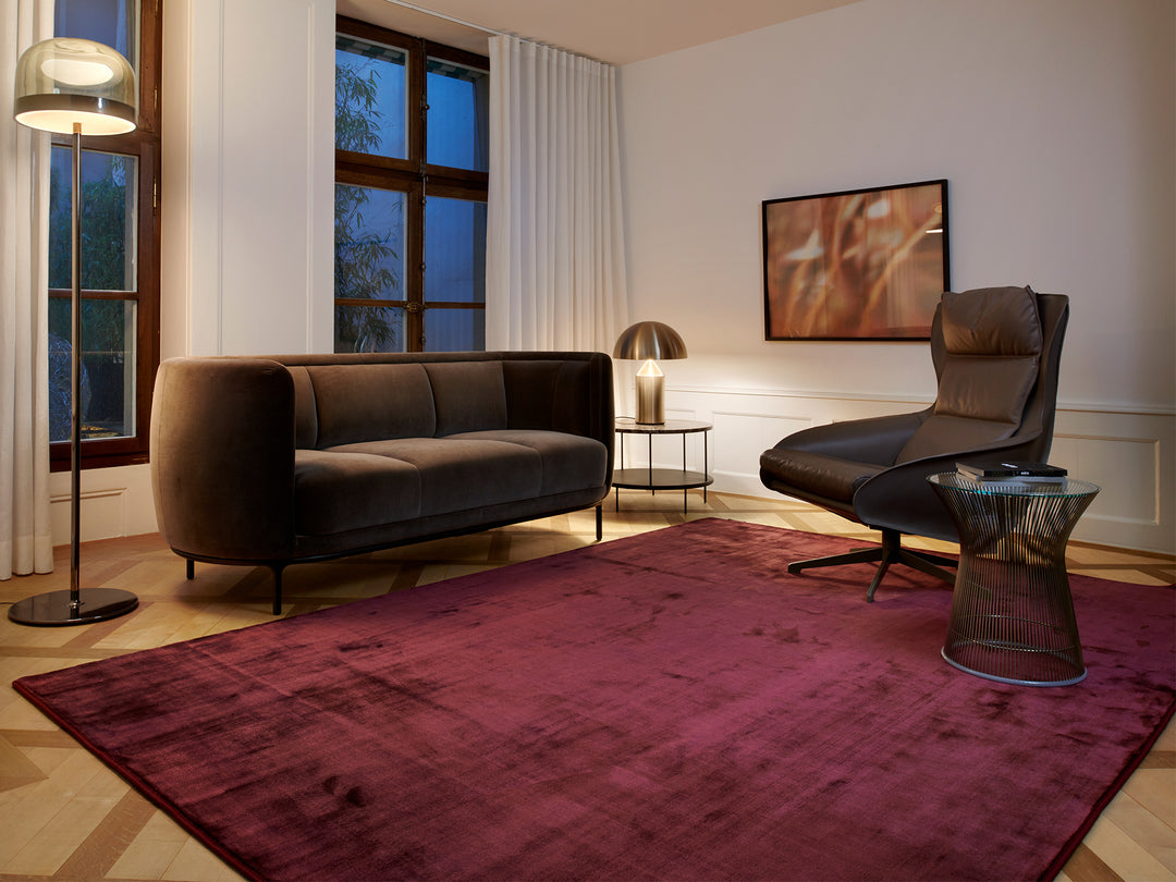 Ruckstuhl Teppich Viskose Madison 10307 aubergine Teo Jakob
