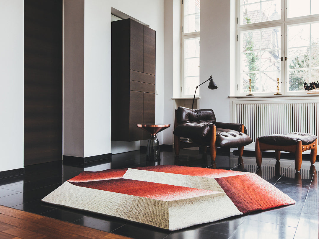 Ruckstuhl Teppich Wolle Logenze 10271 rubin grau Living 1