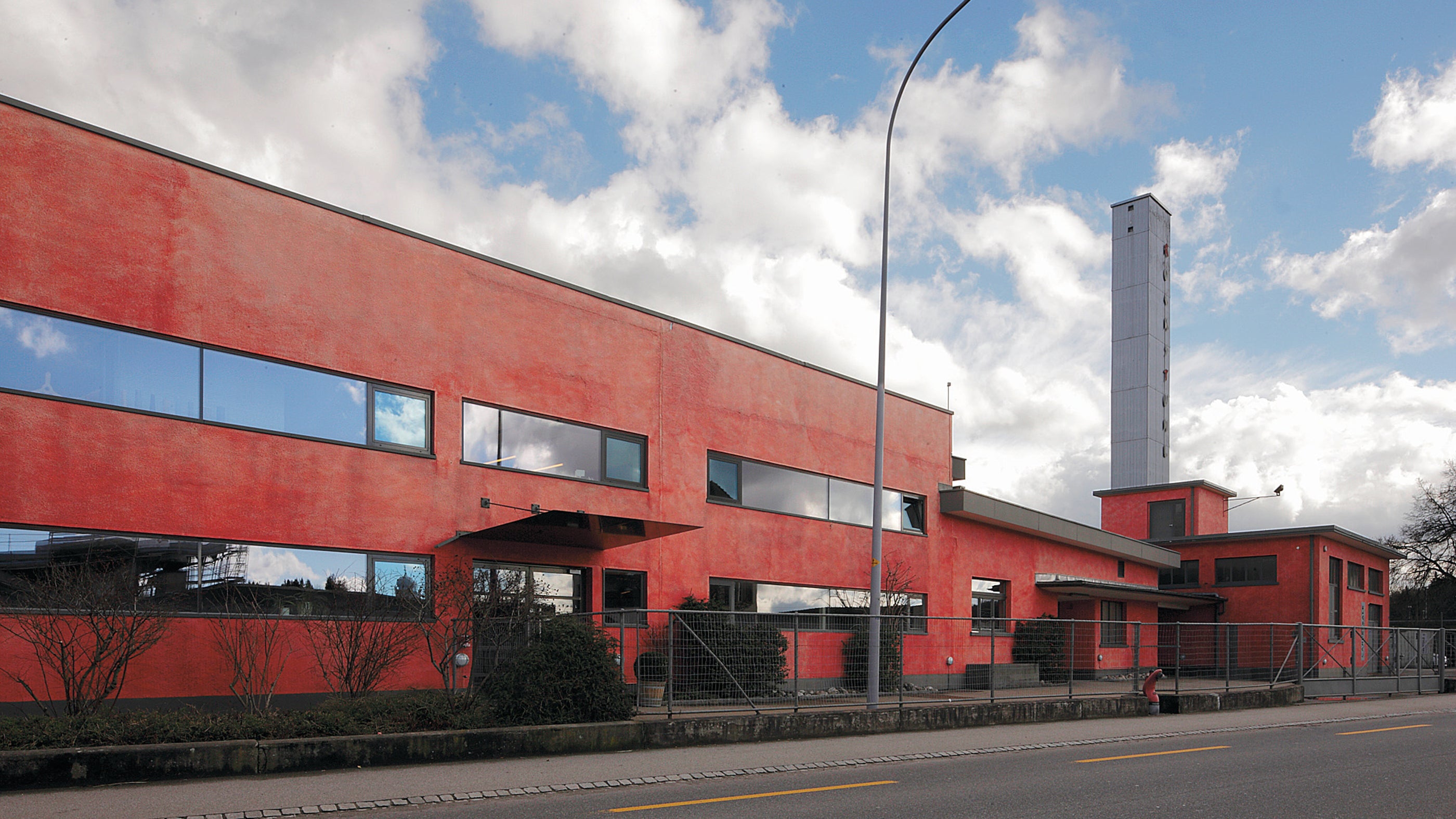 Aussenansicht der Ruckstuhl Teppichmanufaktur in Langenthal