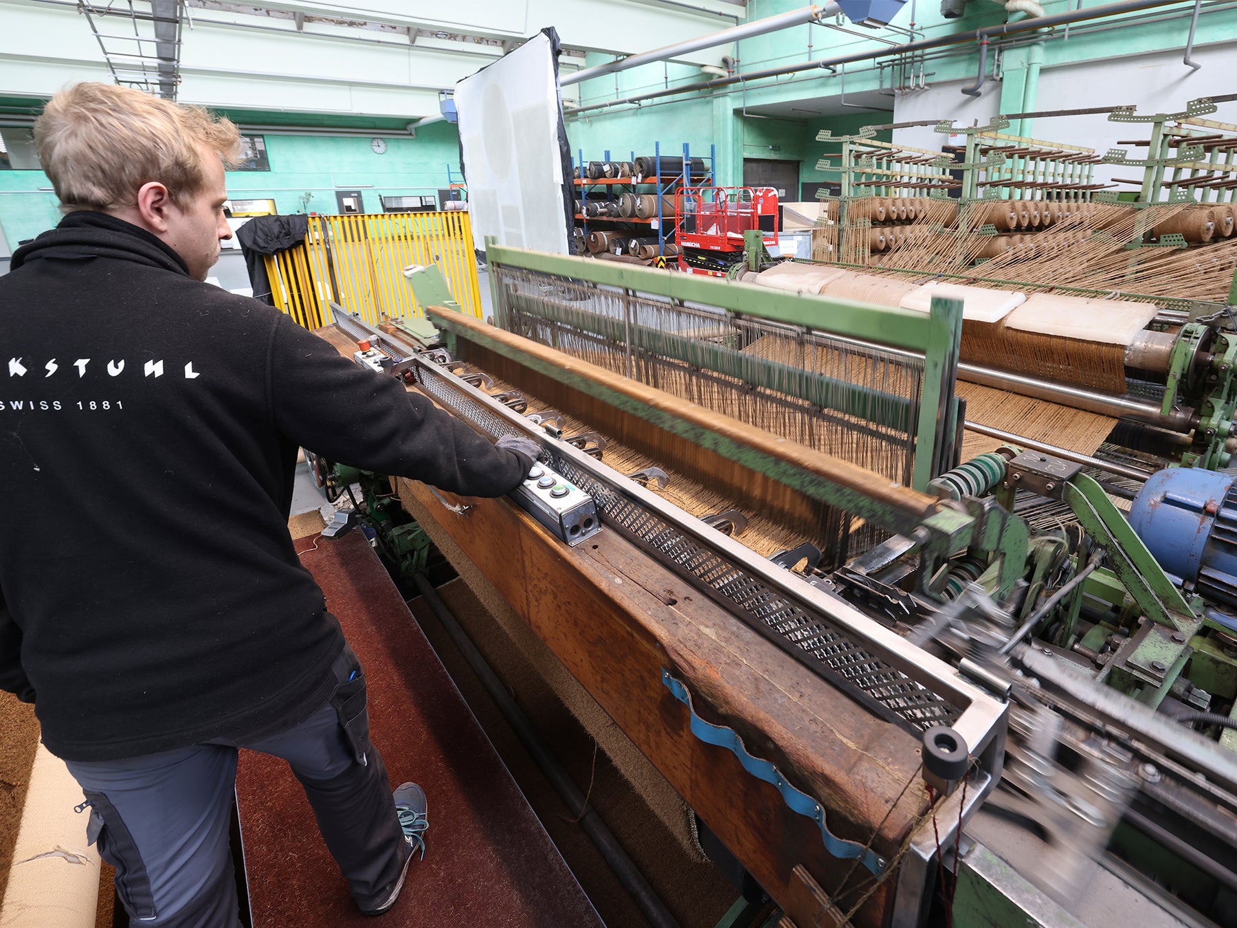 Ruckstuhl Teppichmanufaktur in Langenthal – Weberei