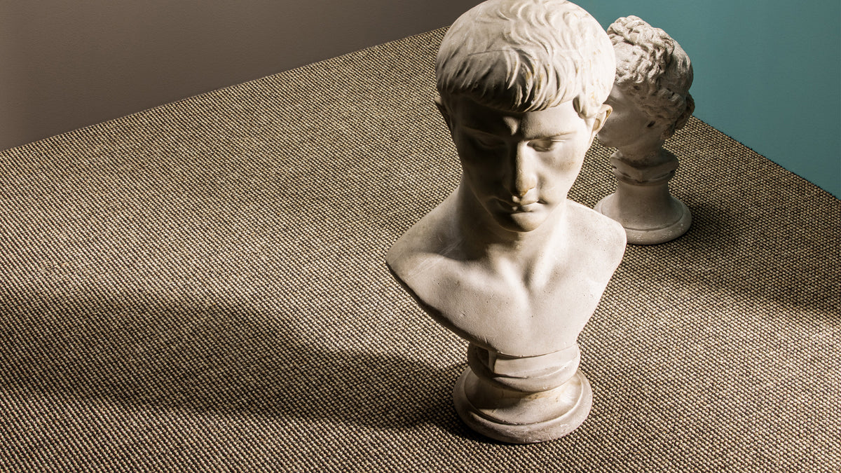 Ruckstuhl Teppichmanufaktur in Langenthal – statue haargarnteppich trap